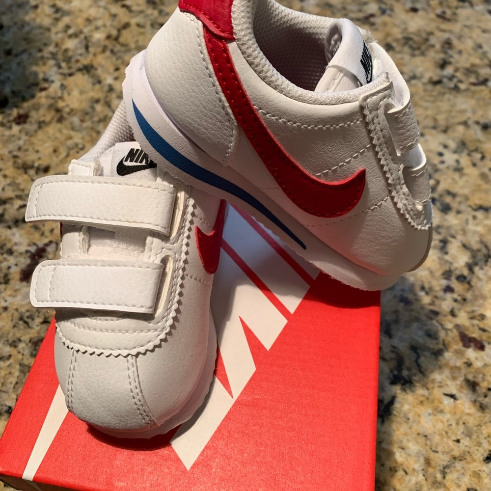 Infants Nike.